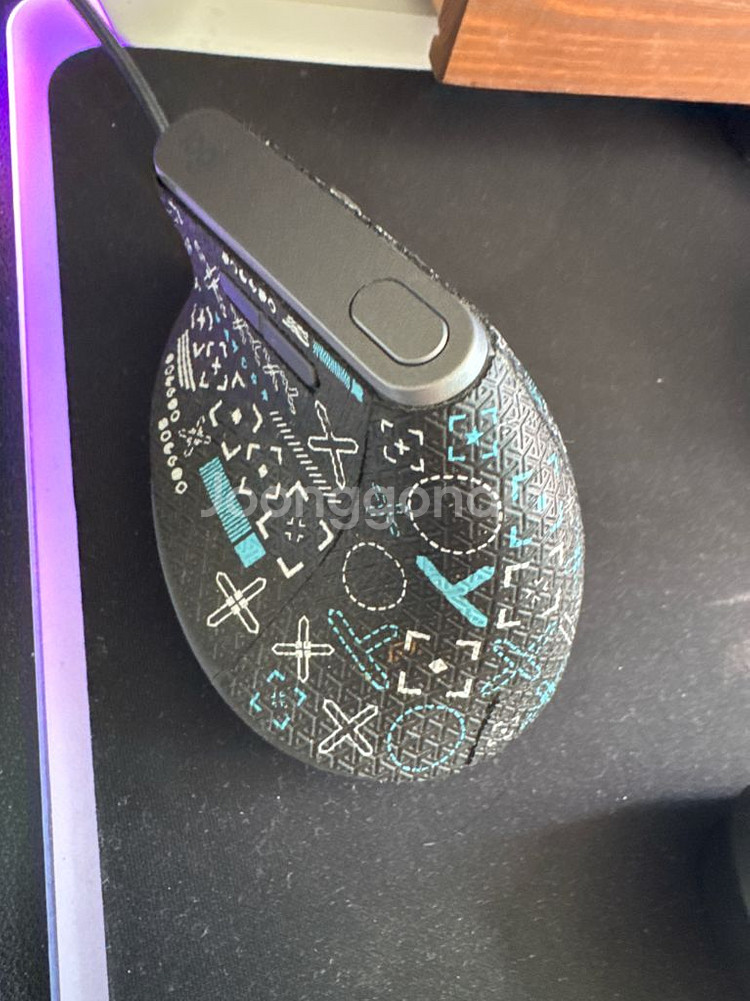 로지텍 MX VERTICAL 마우스+땀방지패드--0