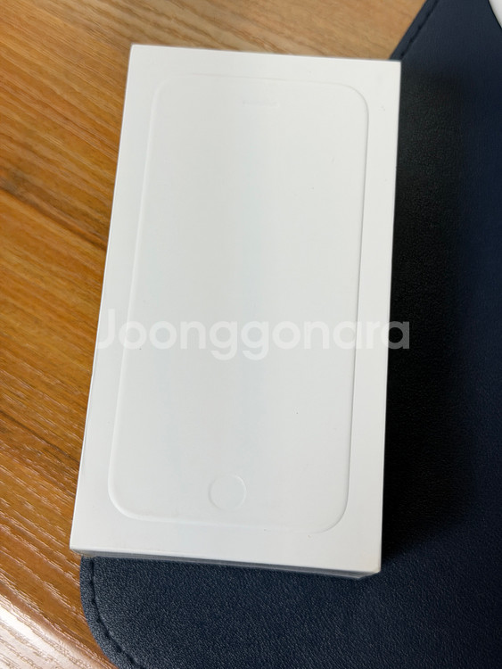 아이폰6 골드 64GB 미사용 신품 판매합니다.--1