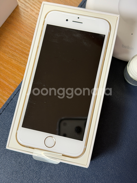 아이폰6 골드 64GB 미사용 신품 판매합니다.--3