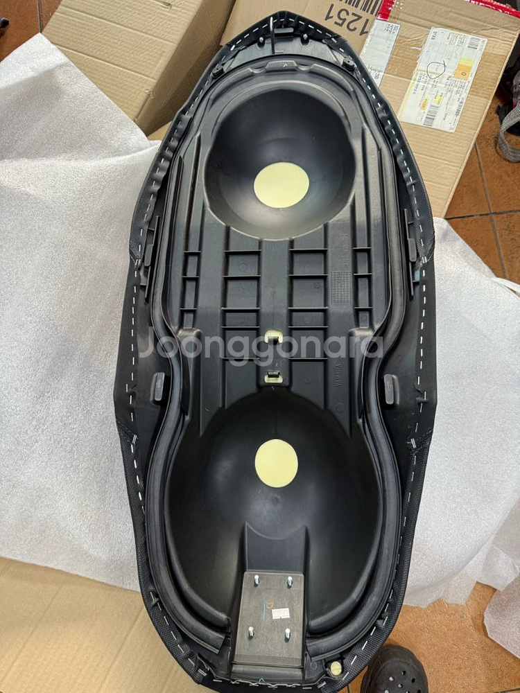 야마하 X-MAX 순정시트--1