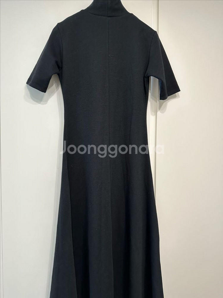 파운더스 클로드 A라인 원피스팔아요--3