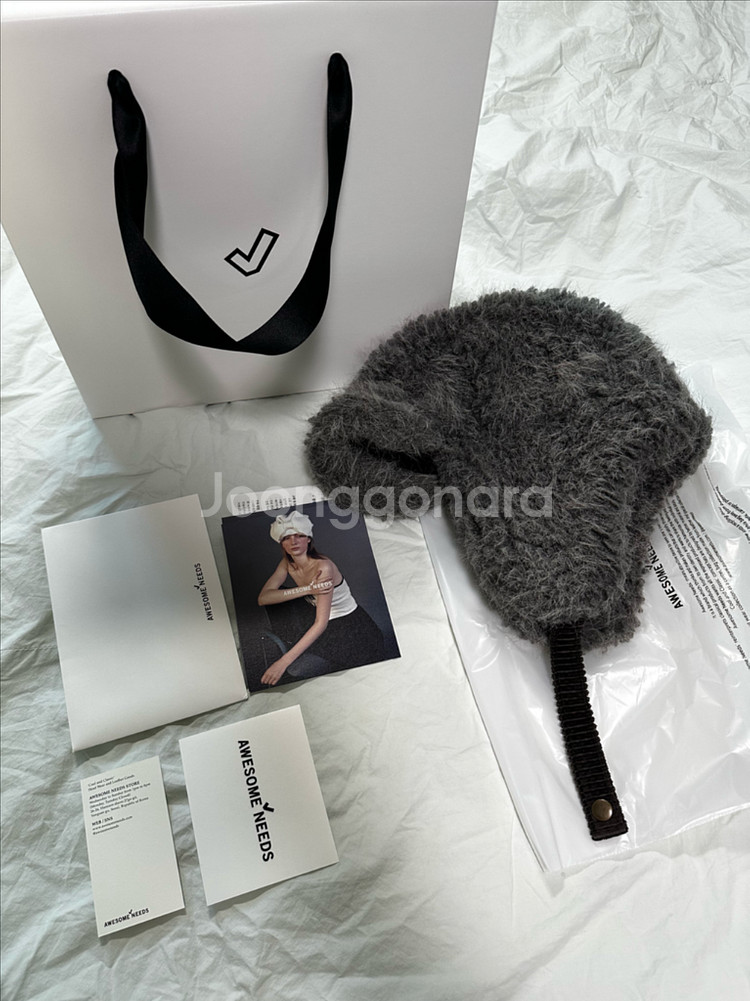 새상품) 어썸니즈 퍼 트루퍼 캡 차콜--0