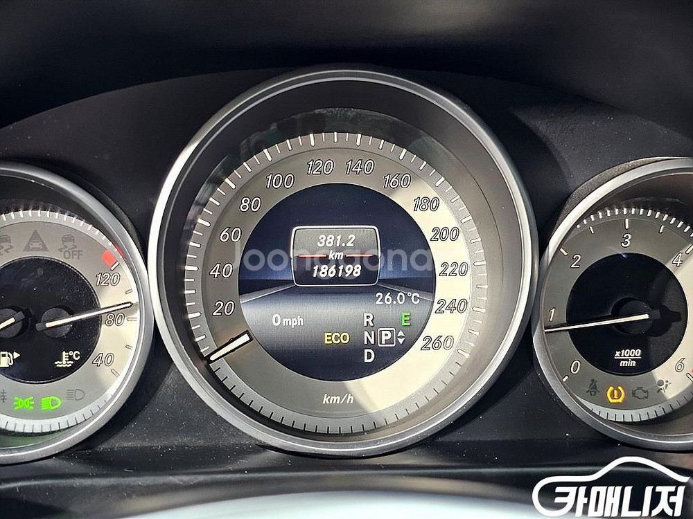 [벤츠]E-클래스 W212 E250 블루텍 4MATIC--6