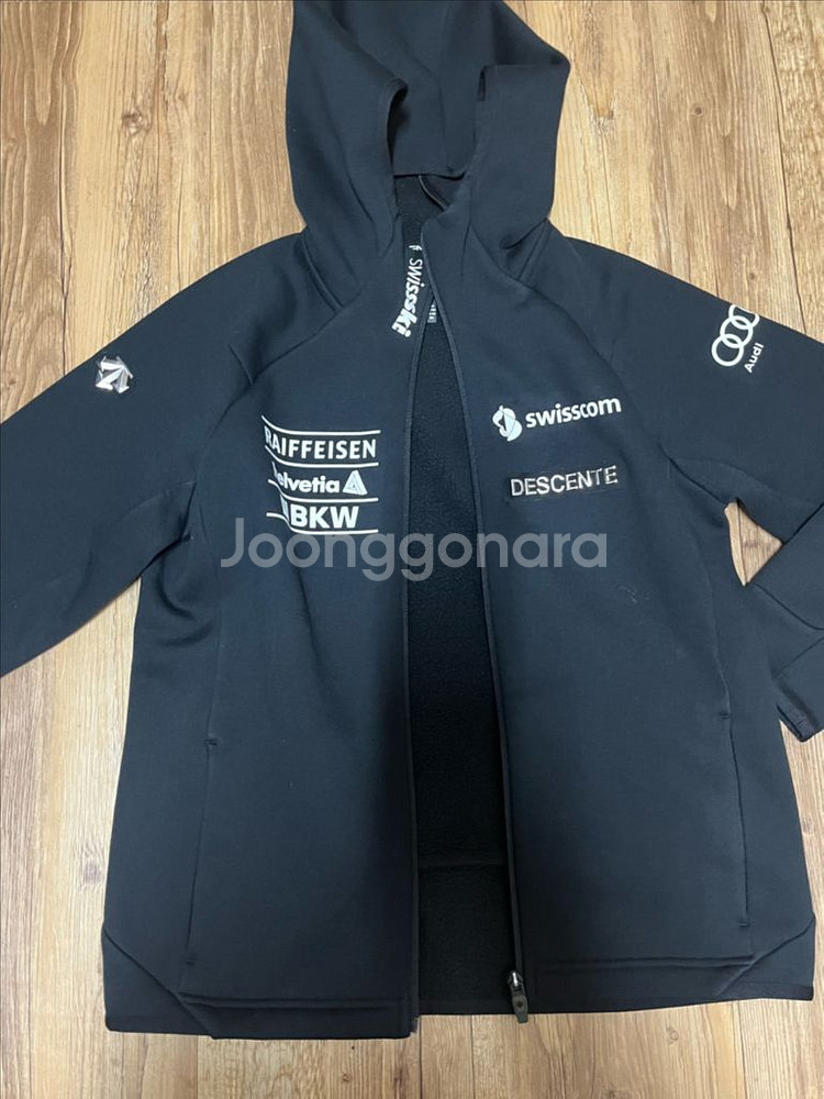 데상트 레플리카 스키 플리스 아우디 후드집업 150--1