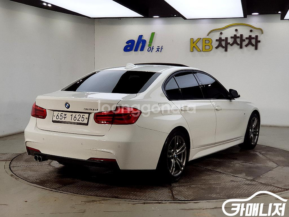 [BMW]3시리즈 (F30) 320d M 스포츠 #앱특--3