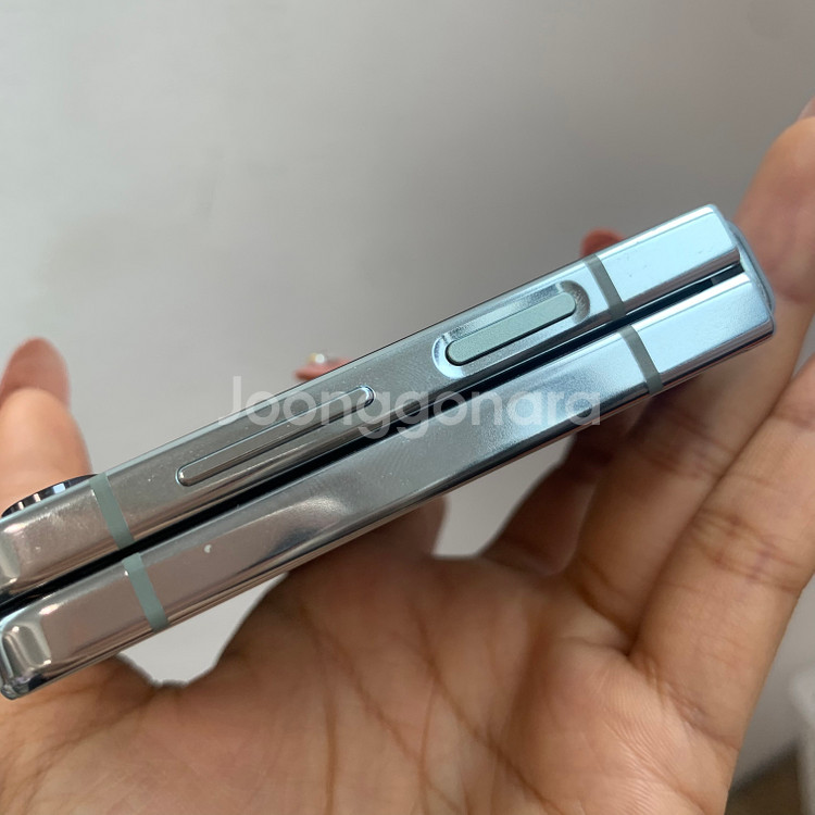 삼성 갤럭시Z플립5 판매 F731 공기계 판매 중고폰--4