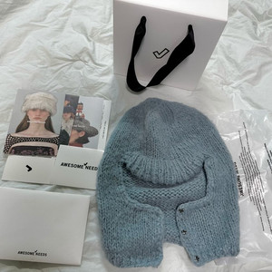 어썸니즈 바라클라바 블루