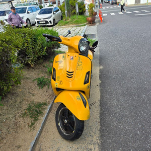 베스파 GTS300 부품차