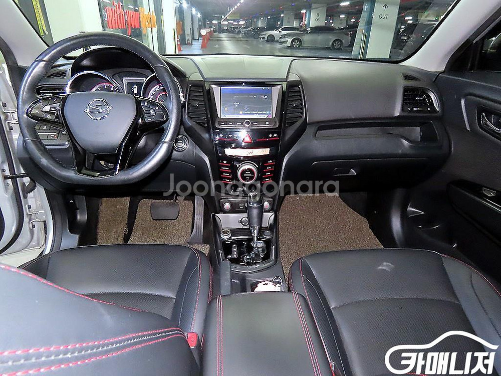 [KG모빌리티(쌍용) ]티볼리 에어 2WD 가솔린 1.--9