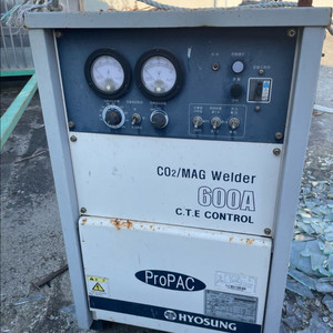 효성 용접기 600a 산업용 대형 아크용접기