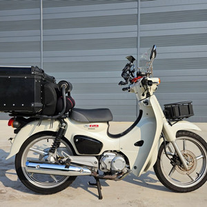 혼다/슈퍼커브/21년식/2@@@@KM/170만원/컨디션