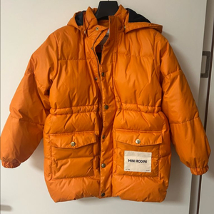 미니로디니 오렌지색 패딩 사이즈 128/134