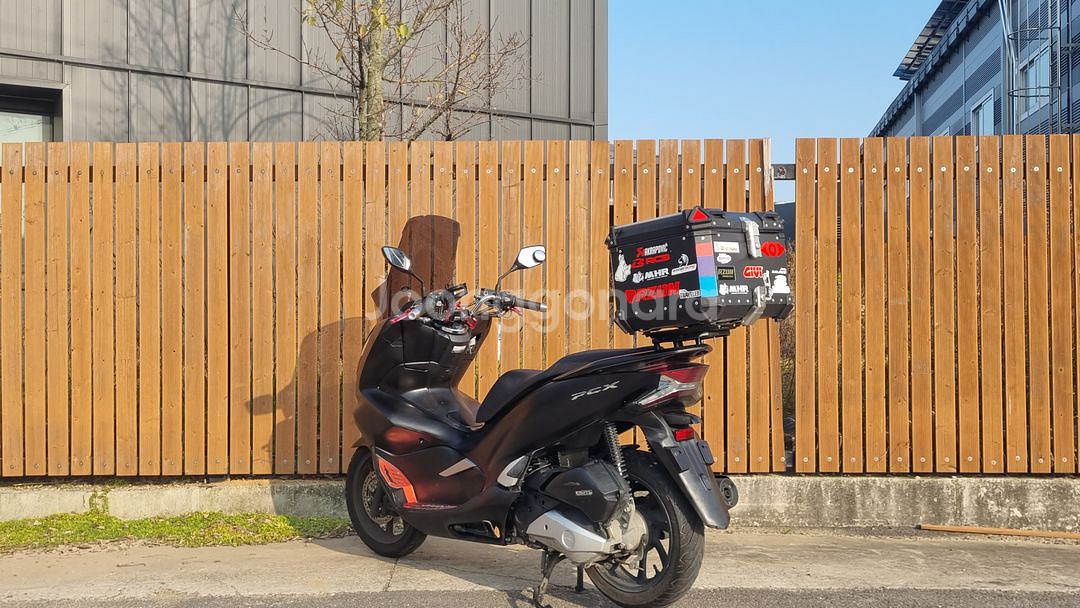 혼다 더뉴 pcx 20년식/3만대키로수/배달풀튜닝--4