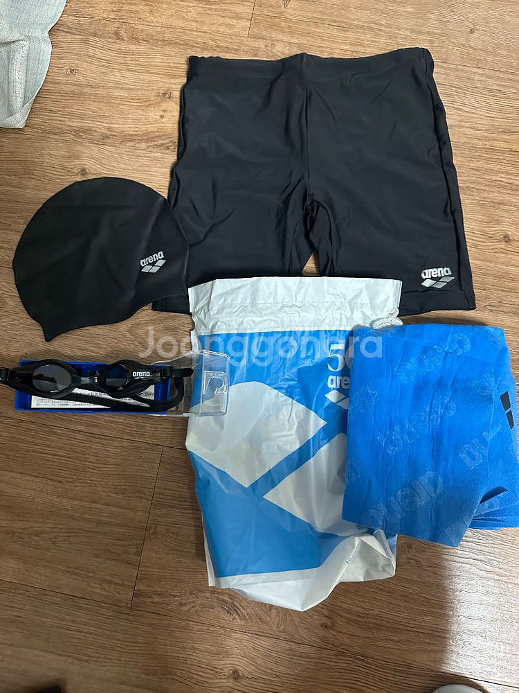 아레나 남성 수영복 (90 M)세트--0