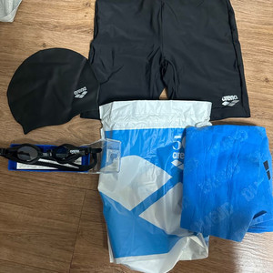 아레나 남성 수영복 (90 M)세트