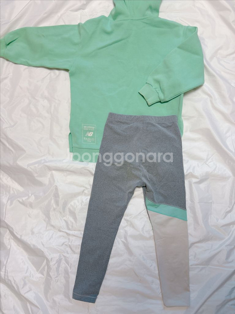 뉴발란스키즈 후드레깅스 셋업 120사이즈--4