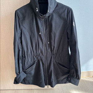 몽클레어 에넷 바람막이 파카