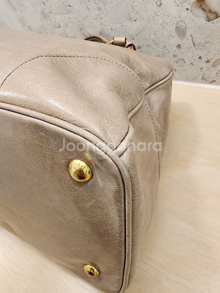 프라다 비텔로샤인 투웨이 베이지 토트 bn2323--4