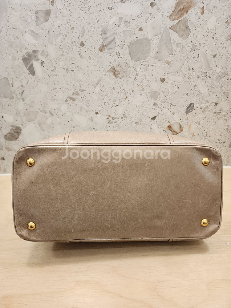 프라다 비텔로샤인 투웨이 베이지 토트 bn2323--3