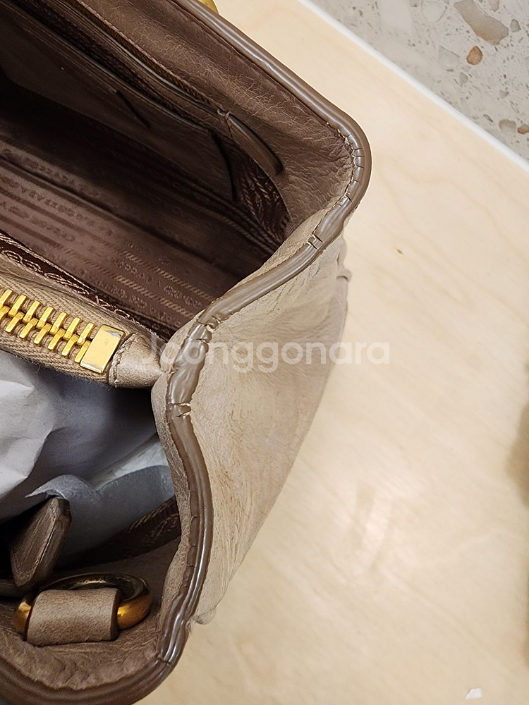 프라다 비텔로샤인 투웨이 베이지 토트 bn2323--7