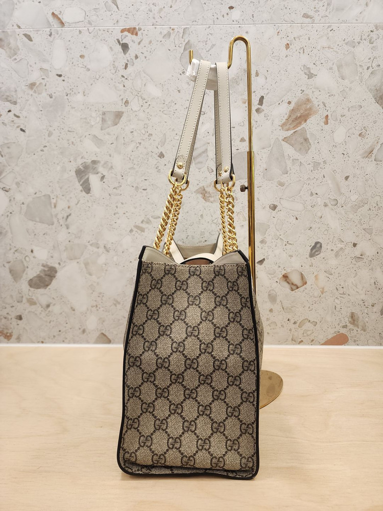 구찌 GG 슈프림 패드락 숄더백 미디엄 479197 이미지