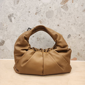 보테가베네타 610524 셔링 브라운 토트 파우치 백