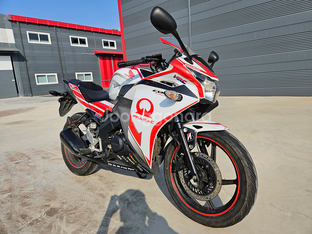 혼다/CBR125/ 11년식/3@@@@KM/135만원/--3