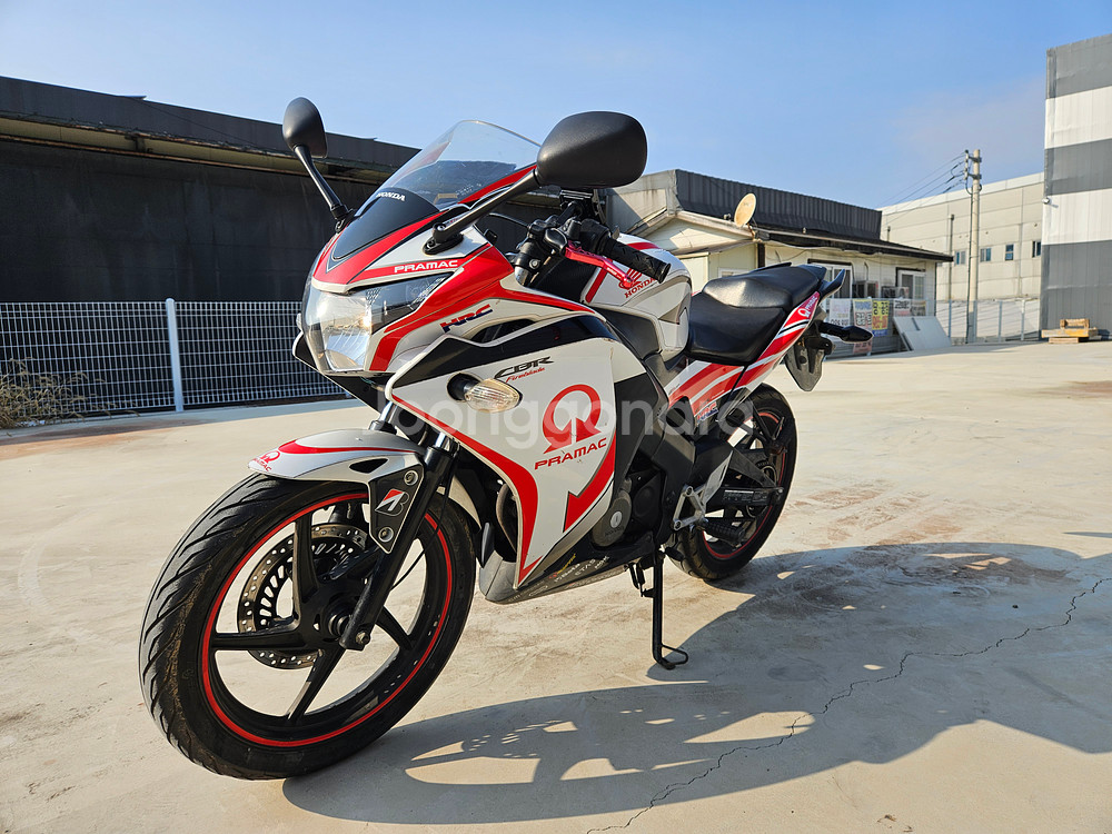혼다/CBR125/ 11년식/3@@@@KM/135만원/--4