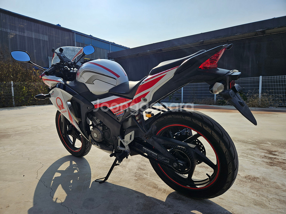 혼다/CBR125/ 11년식/3@@@@KM/135만원/--6