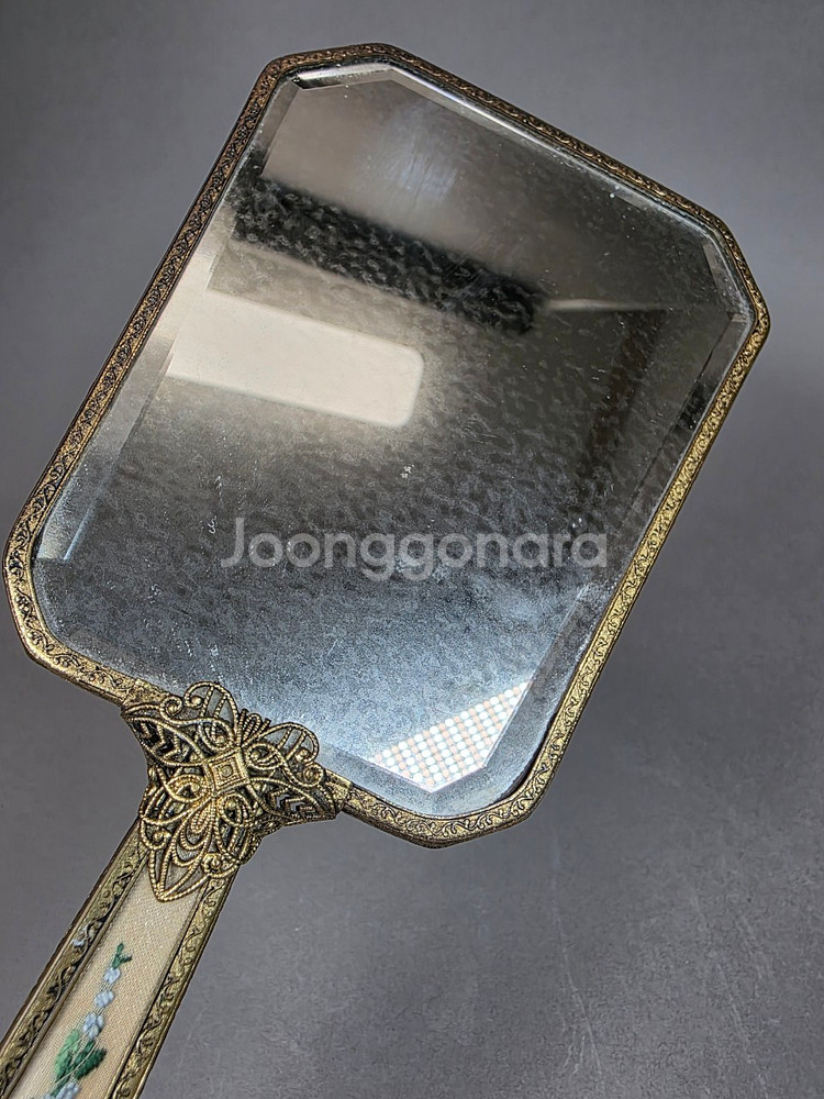 영국 니들포인트 핸드자수 손거울 엔틱 앤틱--6