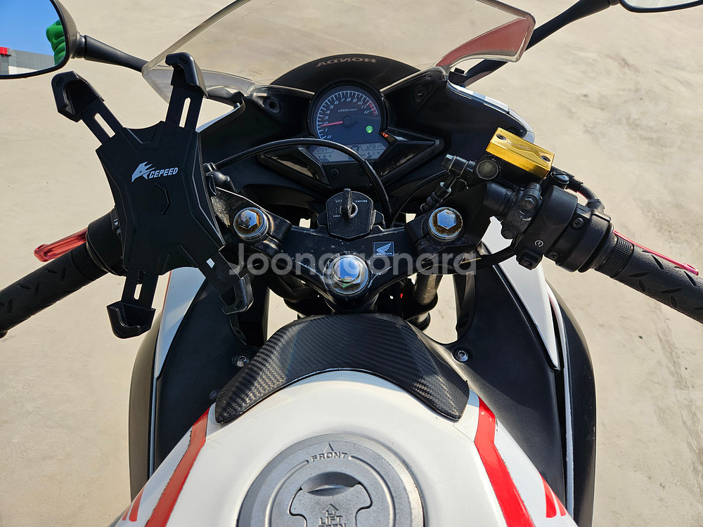 혼다/CBR125/ 11년식/3@@@@KM/135만원/--8