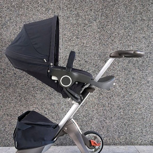 노르웨이산 최고급 명품 럭셔리 디럭스 유모차 스토케.