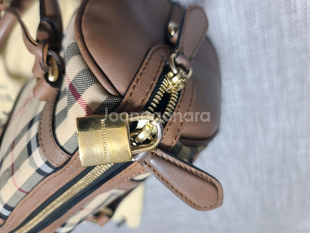 버버리 스몰 토트백 볼링백 크로스백--2