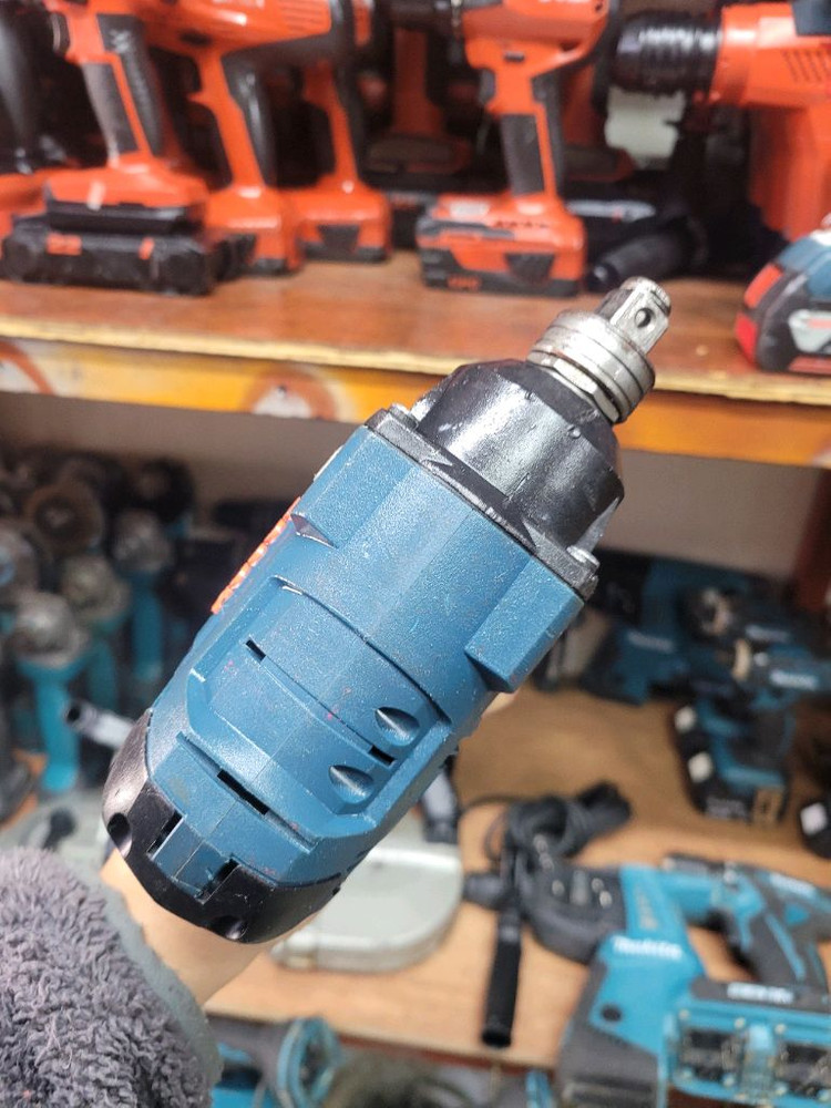 보쉬충전임팩렌치 드릴겸용 GDX18V180 충전임팩드릴 이미지