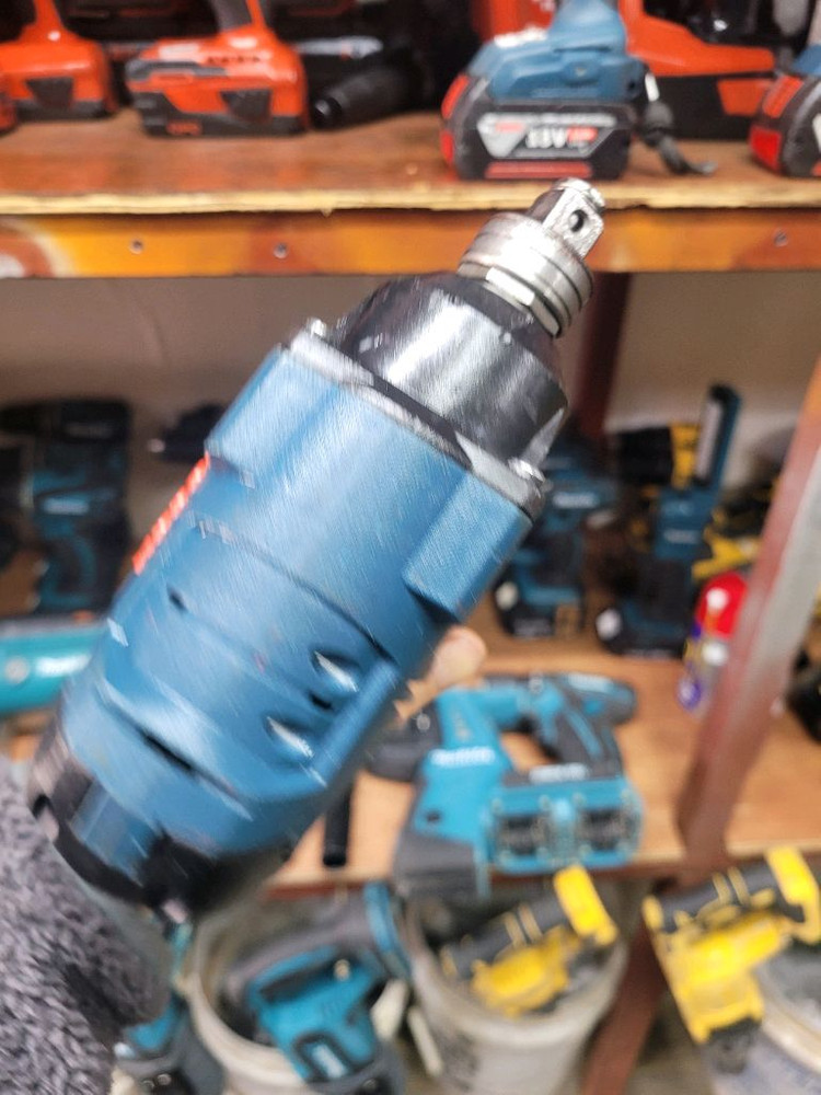 보쉬충전임팩렌치 드릴겸용 GDX18V180 충전임팩드릴 이미지