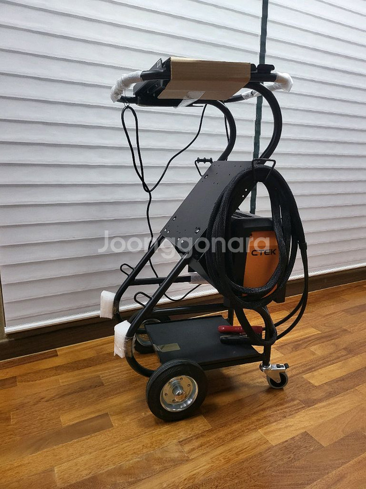 CTEK 씨텍 PRO 120 차량용 배터리 충전기--9