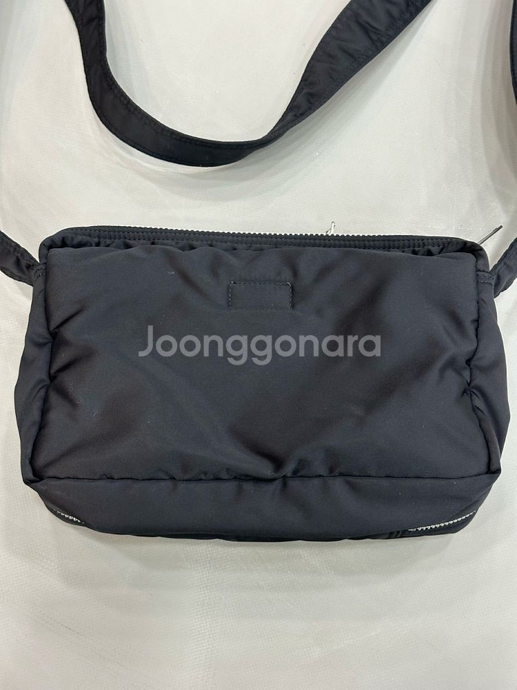 포터 탱커 숄더백 스몰 판매합니다--1