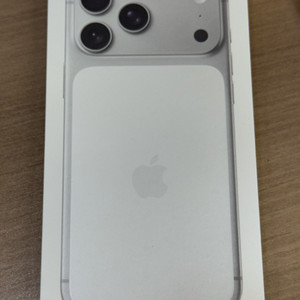 아이폰 17프로맥스 실버 256 미개봉