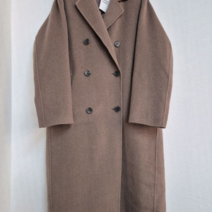 리스트 더블 브라운 롱코트