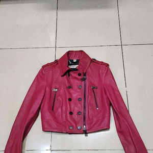 버버리 여성 크롭 라이더자켓 44