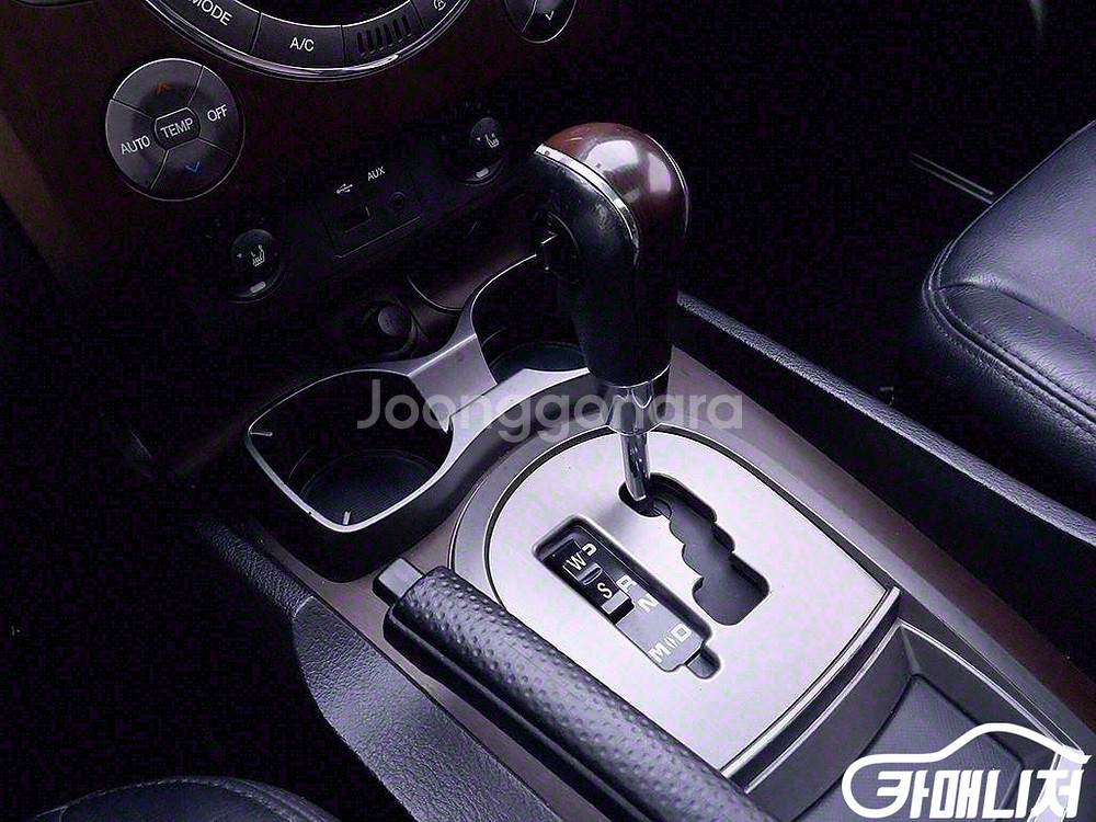 [KG모빌리티(쌍용) ]렉스턴W 2.0 4WD RX7--6