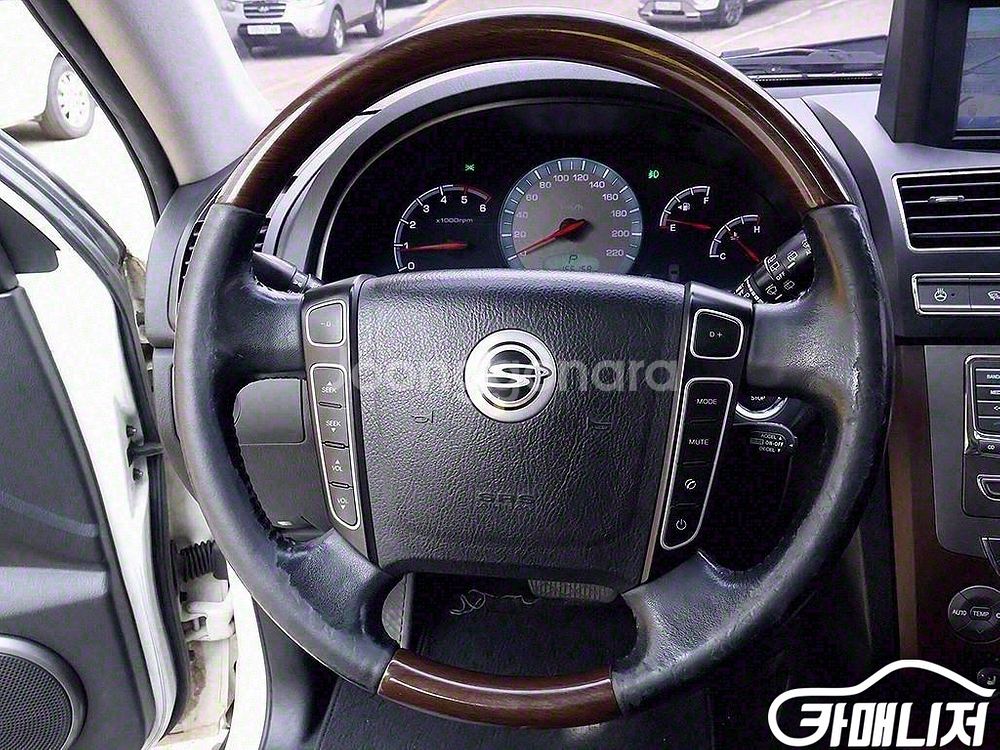 [KG모빌리티(쌍용) ]렉스턴W 2.0 4WD RX7--7