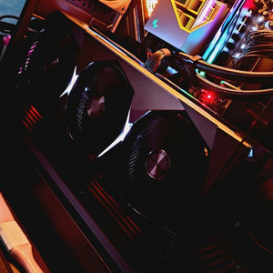 RTX 5080 슈프림 팔거나 미개봉 뱅가드로 교환