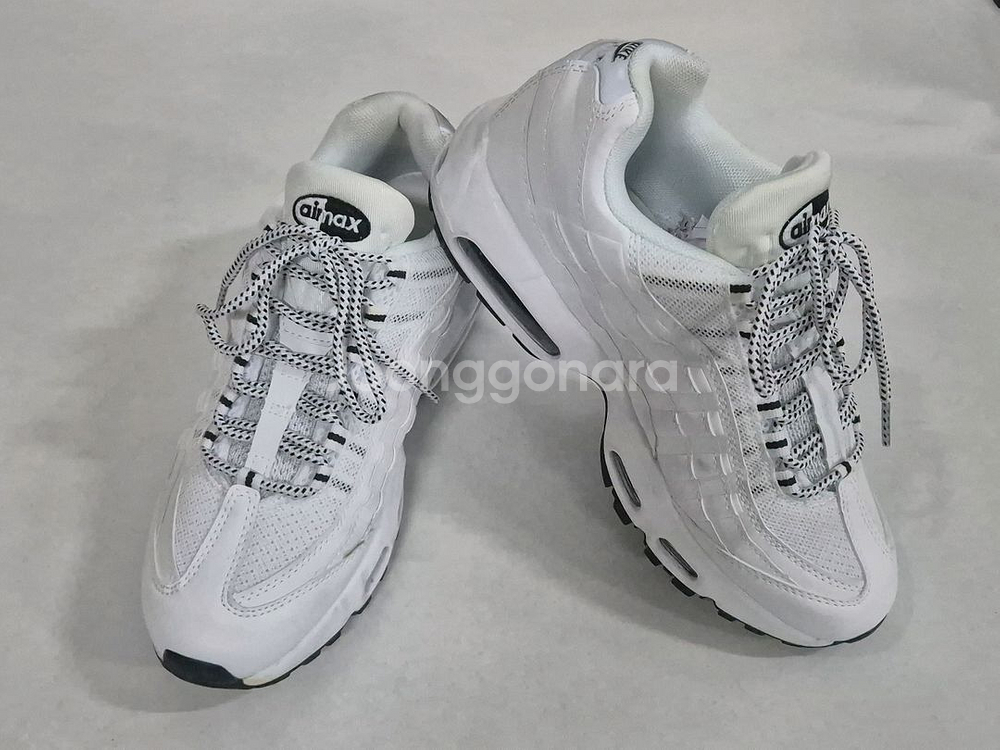 나이키 에어맥스 95 화이트 (260)--2