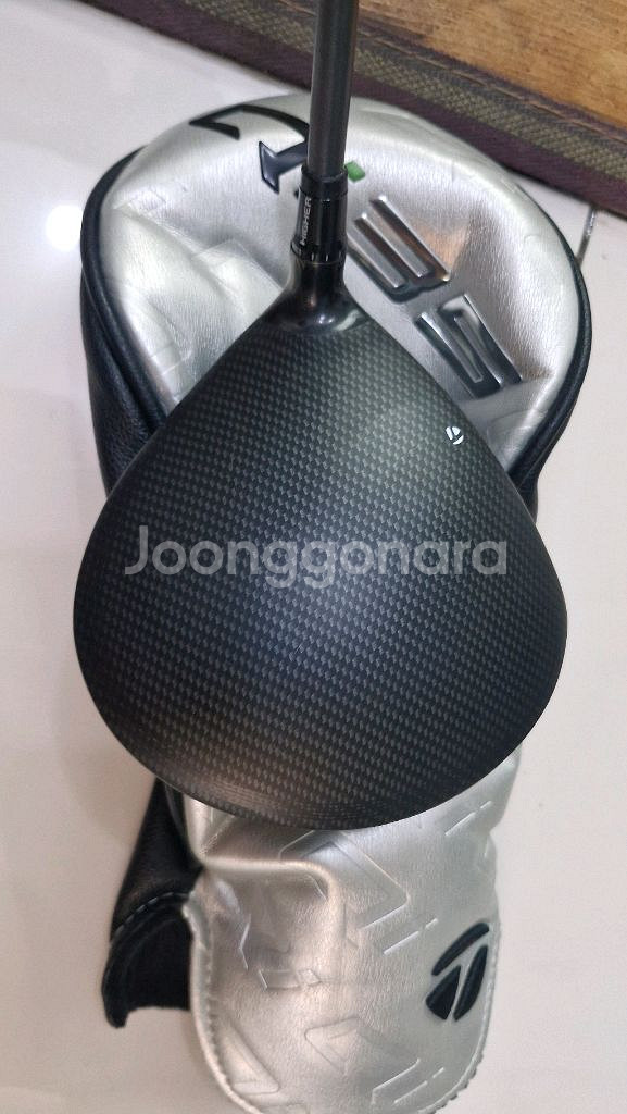 테일러메이드 Qi35 9도 드라이버 사진10장--3