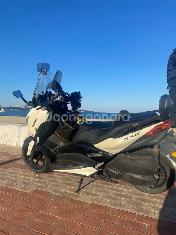 야마하 xmax 300 블랙아크라 판매--2