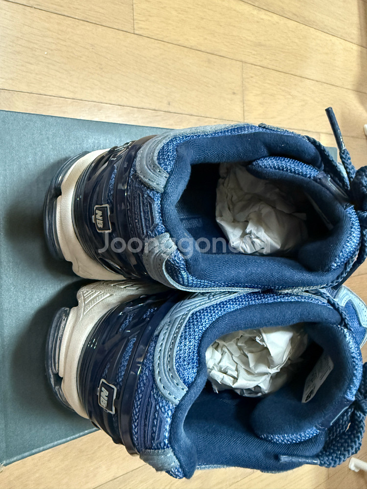 뉴발란스 1906 운동화 230사이즈--3