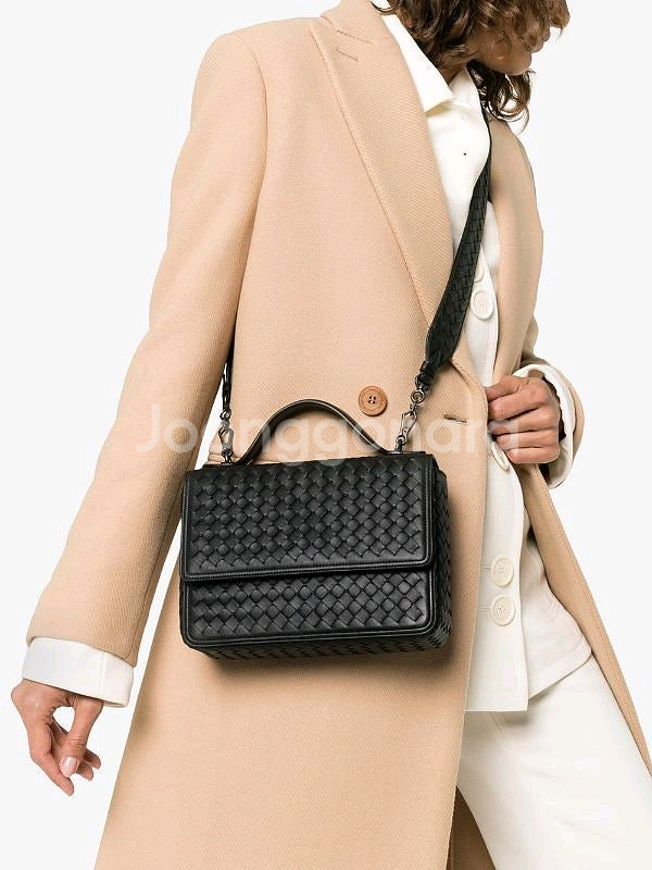 보테가베네타 알룸나백 토트백 카메라백--6