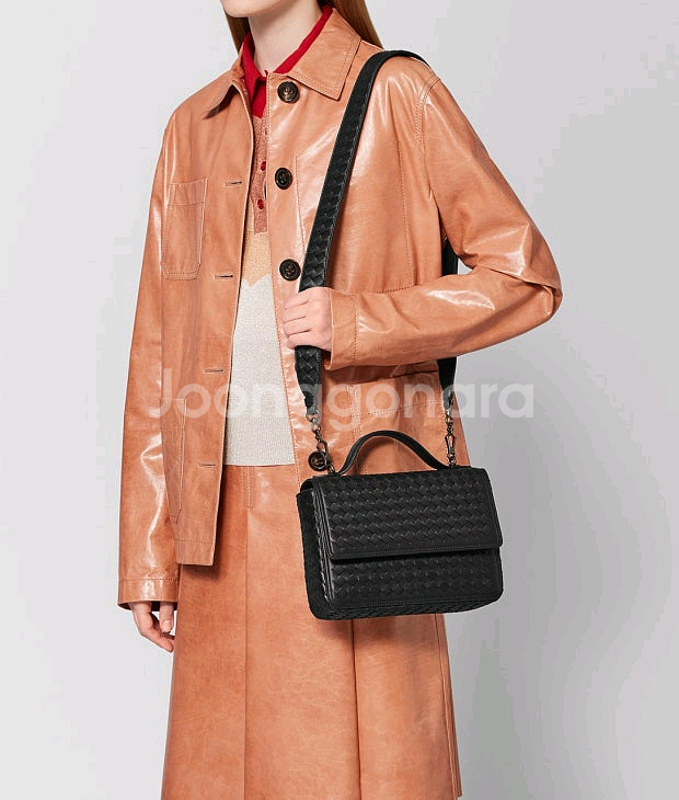 보테가베네타 알룸나백 토트백 카메라백--7