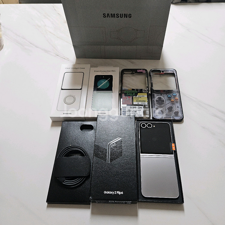 갤럭시 Z Flip6 실버쉐도우 512GB 자급제--2